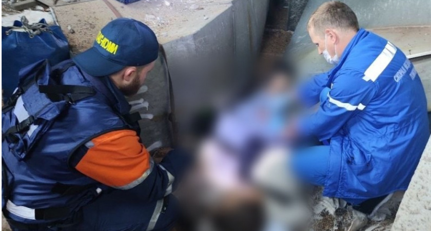 В Коми подросток упал в заброшенный элеватор