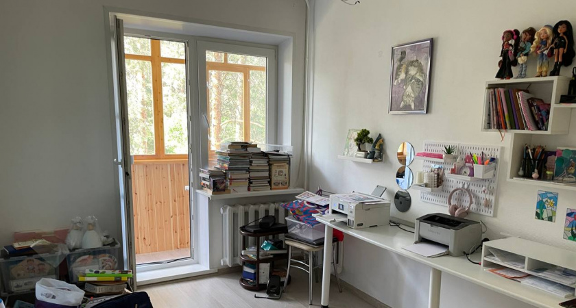 На окна ничего не леплю — охлаждаю дом как хитрый узбек: кондиционер простаивает даже в адское пекло