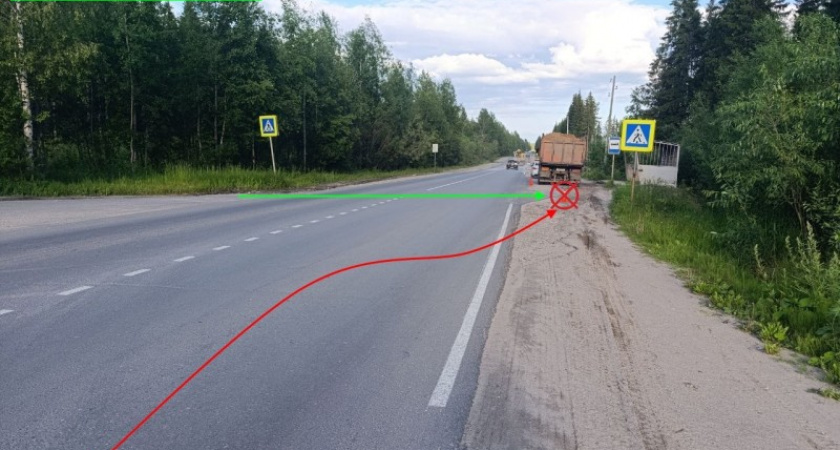 В Коми водитель "КамАЗа" сбил на пешеходном переходе женщину
