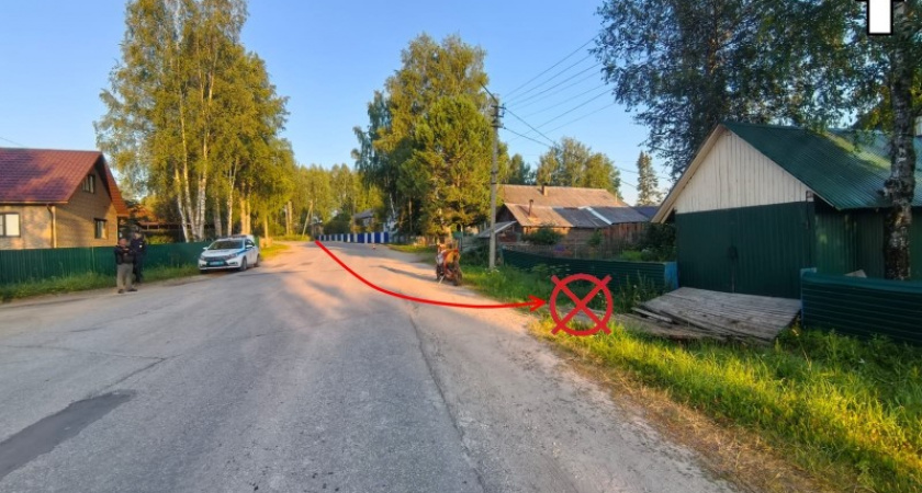 В Коми 15-летний подросток на питбайке опрокинулся в кювете