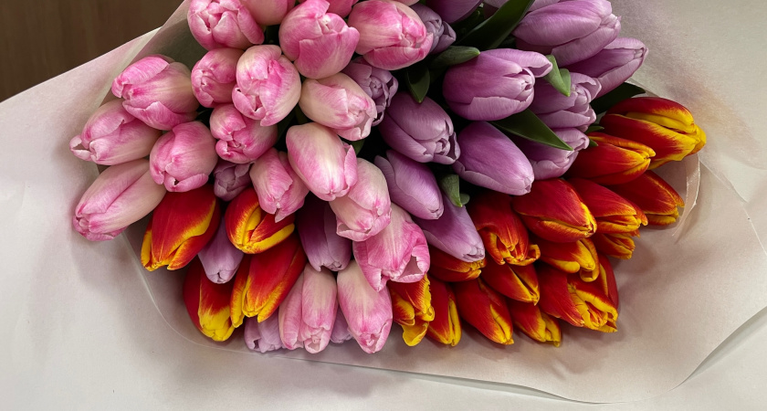 Жительница Коми потеряла 1 миллион рублей из-за звонка "из цветочного магазина"