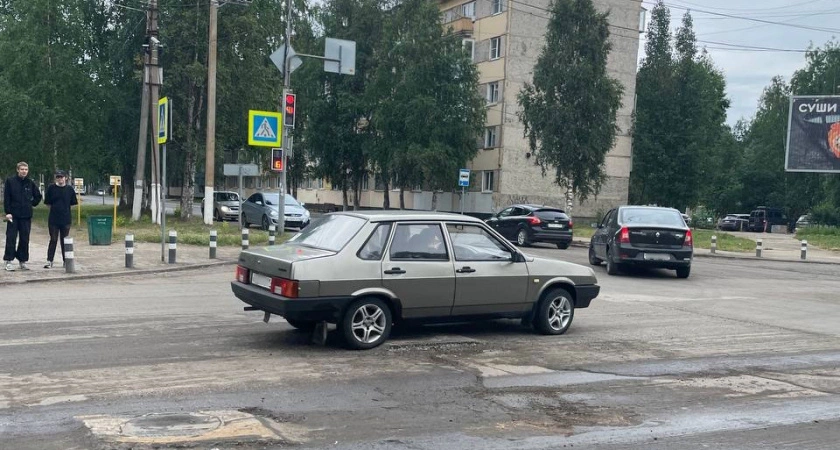 Верховный Суд поставил точку: обязан ли водитель ждать, пока пешеход полностью перейдёт дорогу