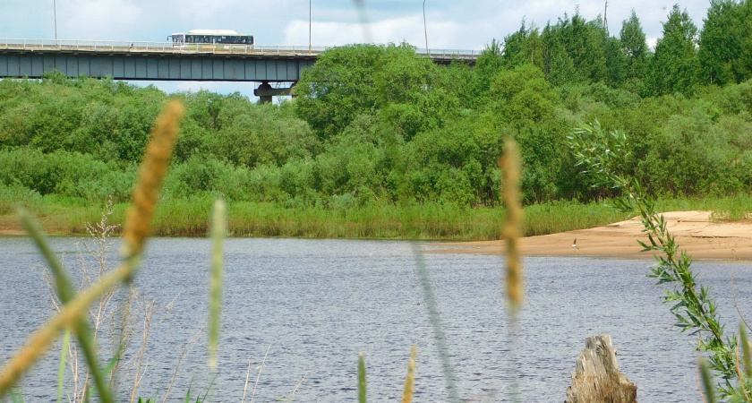 В Ухте определился подрядчик для ремонта путепровода, а аукцион по мосту снова отменили