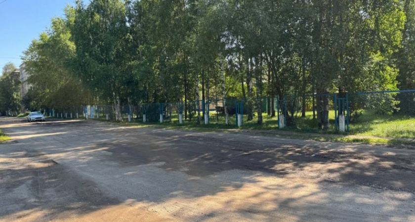 В Ухте благоустроят территорию между Гимназией иностранных языков и детским садом №65