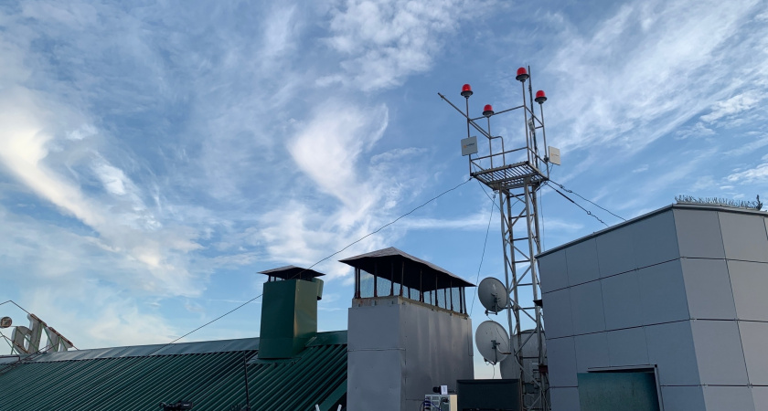 Под Ухтой нашли опоры с незаконно размещенными линиями связи