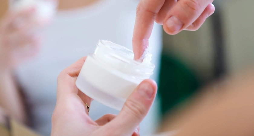 Кожа как новая - показываю российский крем для лица, который необходим в каждой косметичке