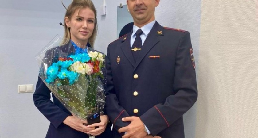 Сотрудница банка в Коми спасла пенсионерку от мошенников