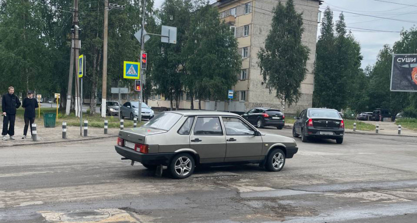 Верховный Суд поставил точку: обязан ли водитель ждать, пока пешеход полностью перейдёт дорогу