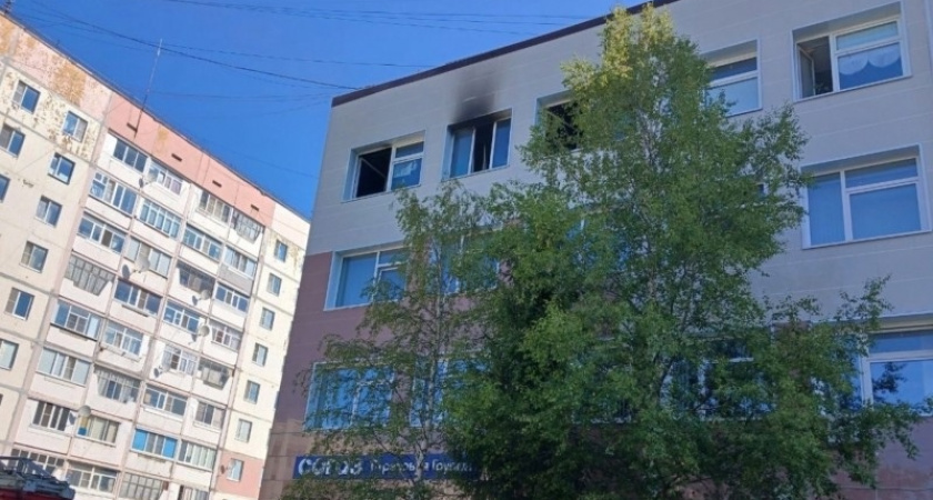 В Коми прошла массовая эвакуация из-за пожара в административном здании