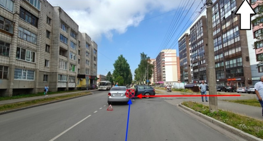В Коми после столкновения двух иномарок в больницу попала пожилая пассажирка