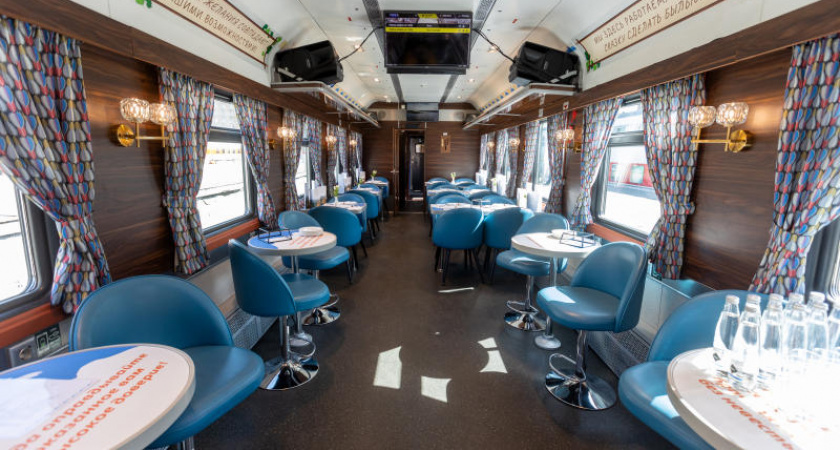 Когда пришло время платить — он исчез: свидание в вагоне-ресторане, за которое пришлось расплачиваться