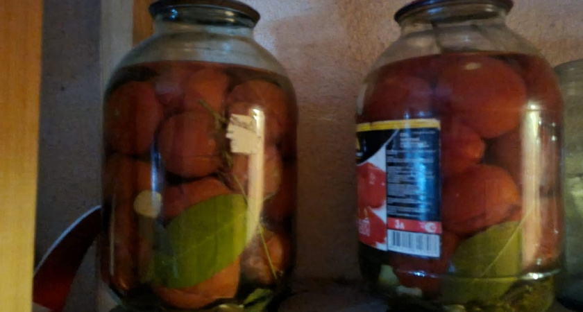 Помидоры "Сладкие" на зиму: рассол пропадает быстрее, чем вы успеваете их съесть - лучший рецепт из моего арсенала