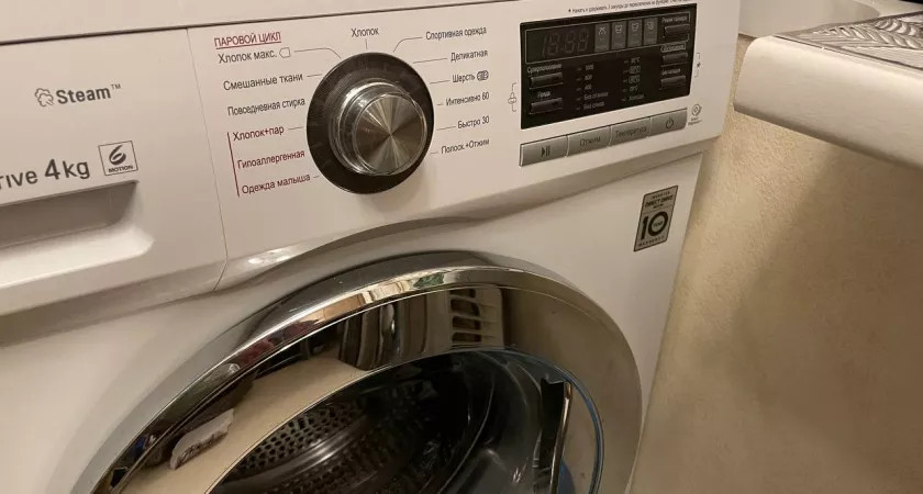 Фото к статье: 1 пакетик в барабан – и даже серые тряпки станут чище пяток младенца: как отстирать полотенца просто и без хлопот