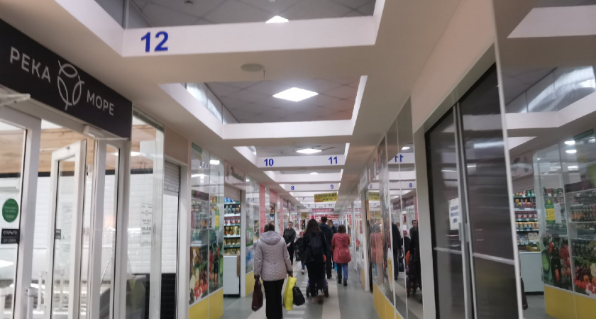 В Коми розничная торговля растёт на фоне спада в общепите и опте