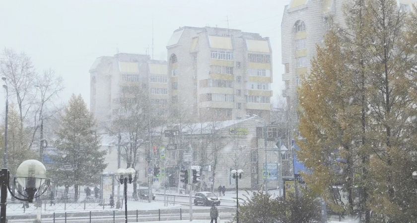 Власти Коми взяли на себя контроль за подготовкой жилья к зиме