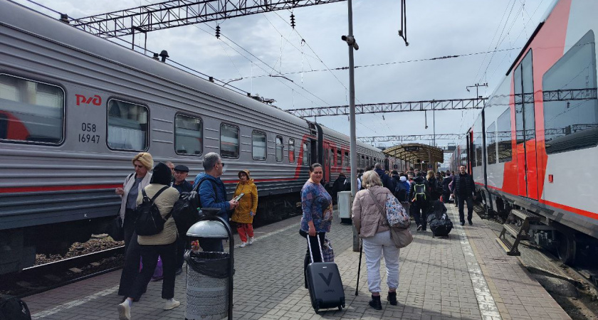 В плацкарт вошла пожилая дама. Мой необдуманный жест перевернул всю поездку