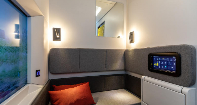 Ни СВ и не плацкарт: нашел идеальный вагон РЖД - все купе одноместные, беру только его