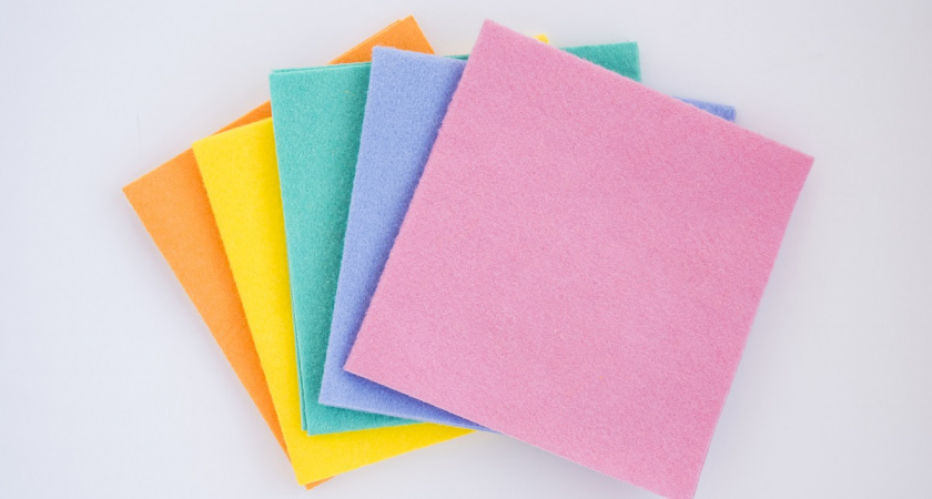 Покупаю теперь салфетки пачками: ковры выглядят как новые даже без пылесоса