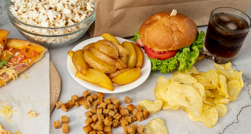 Не ешьте это — станете «ранней бабулей»: эти продукты старят на 15 лет раньше и не вызывают подозрения