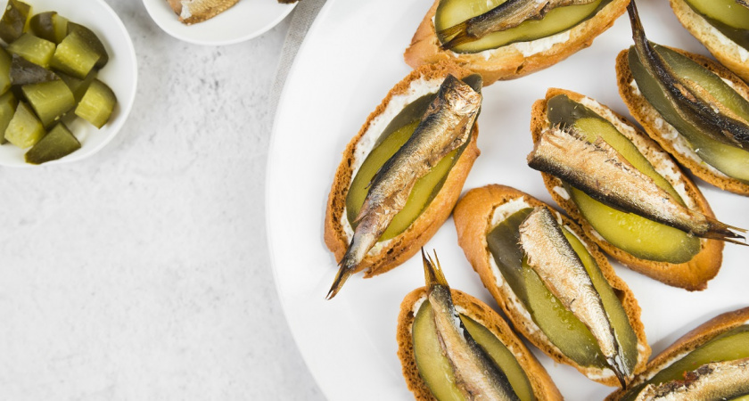 Шпроты "Дикое море" из "Чижика": балтийская рыба, но сделано в Пскове — честный вердикт вкуса  