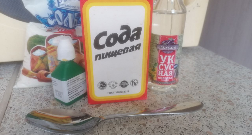 Смешайте соду, уксус и йод: хозяйки прыгают от счастья из-за чудо-раствора — теперь пользуются и день, и ночь