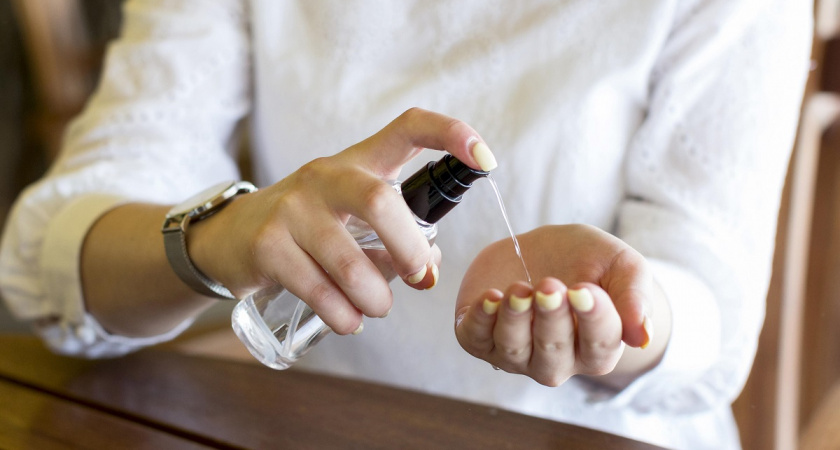 Перекись скупаю в нереальных количествах: узнала кучу способов, как использовать в быту