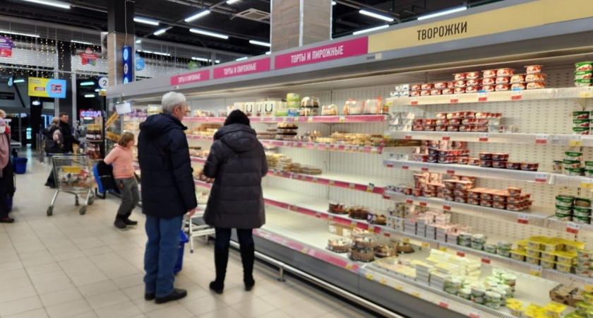 Купил в "Чижике" плавленый сыр "Дружба" за 39 рублей и проверил его на качество - честный отзыв, берите на заметку