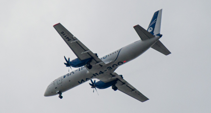 Новейший российский самолет подняли в небо над Коми