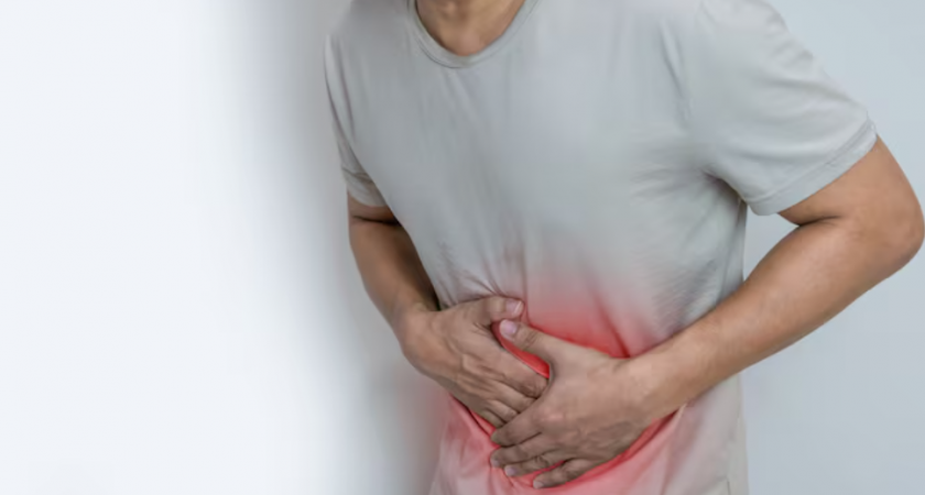 Гастроэнтеролог рассказала, какие сигналы подает тело о проблемах с печенью