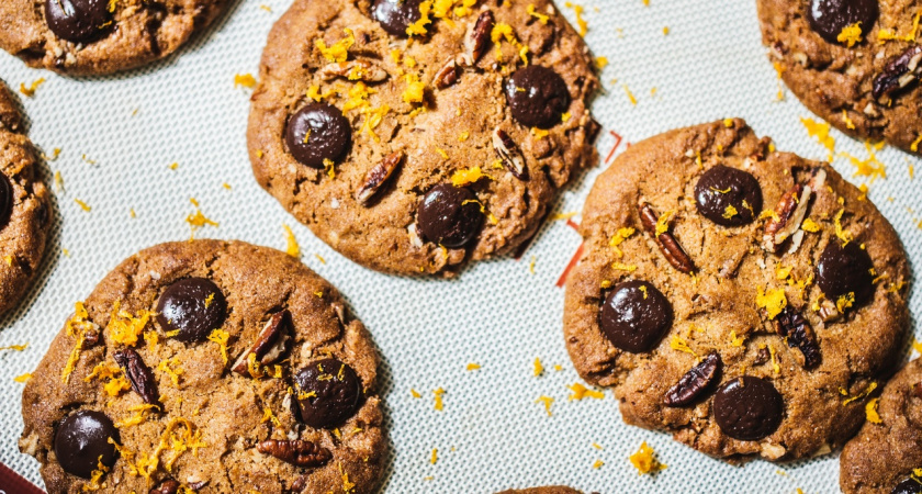 Печенье 5-минутка на воде: легкий десерт за считанные минуты (с тарелок сметают еще быстрее)