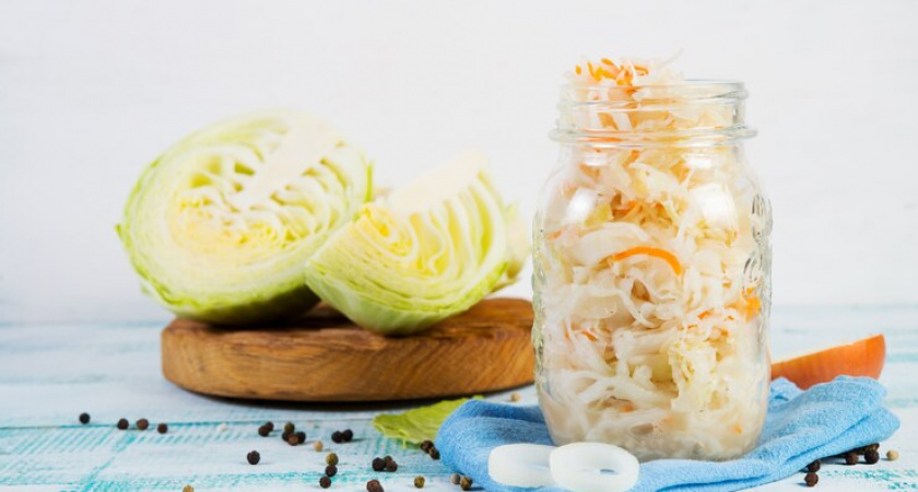 Хрустящая квашеная капуста на зиму: простой и вкусный рецепт