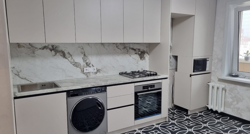 Забыла о ежедневной уборке: этот лайфхак, спасает мою кухню от жира и налета - больше не скапливается