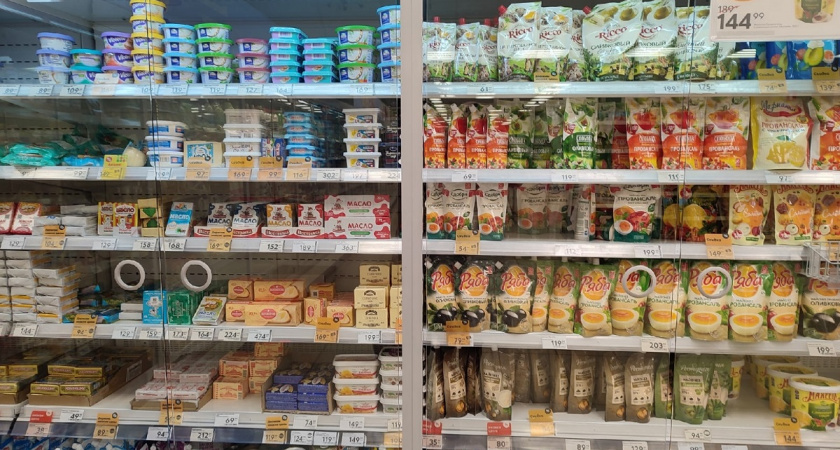 Перепробовал всё в магазине: вот марка настоящего масла без пальмы и по адекватной цене — только чистые сливки, а цена не кусается