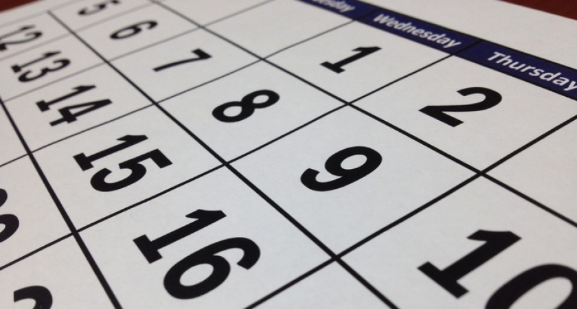 Отдохнуть и остаться с деньгами: когда выгодно брать отпуск в 2026 году