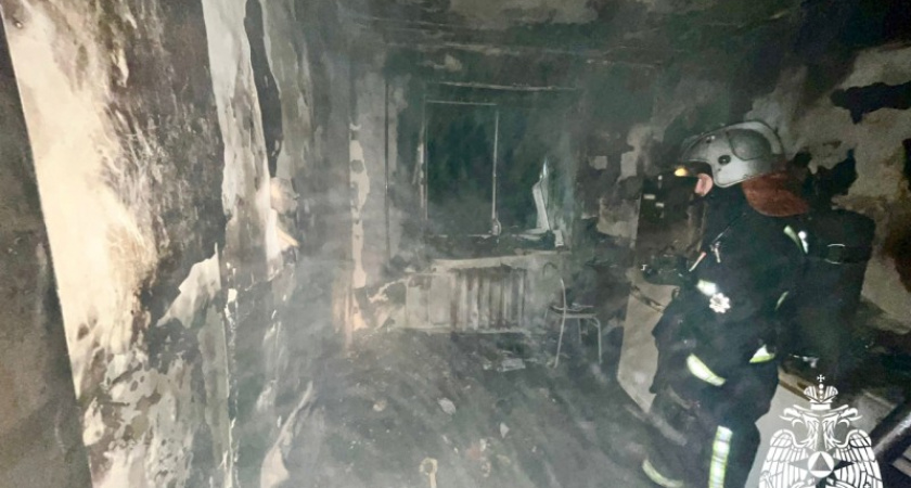 В Коми из горящего дома эвакуированы 19 человек