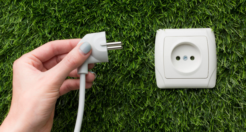 Не просто привычка: почему техника должна выключаться из розетки или кнопкой - объясняют электрики