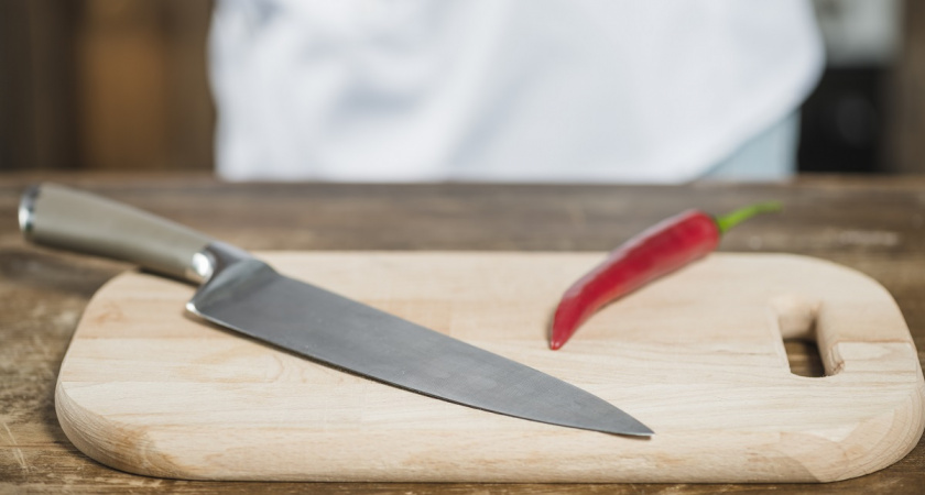 Зачем я мажу ножи зубной пастой: рассказываю лайфхак, который работает лучше дорогих средств