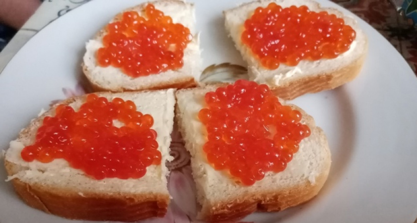 Покажу 1 хитрую фразу на железной банке с икрой, чтобы не купить подделку