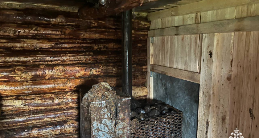 В Коми спасатели оперативно ликвидировали возгорание в одной из бань