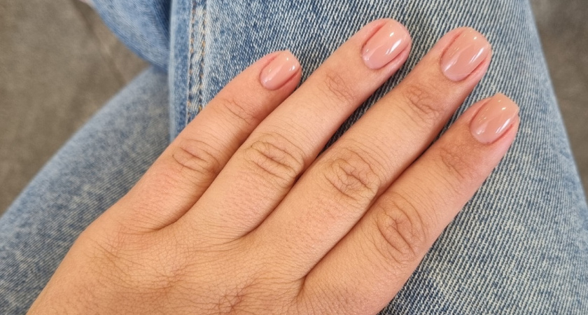 Мастера маникюра в ярости: этот способ убрать кутикулу и заусенцы работает без инструментов - теперь делаю только так 