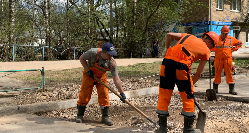 В Коми рабочие на заводах стали зарабатывать больше офисных сотрудников