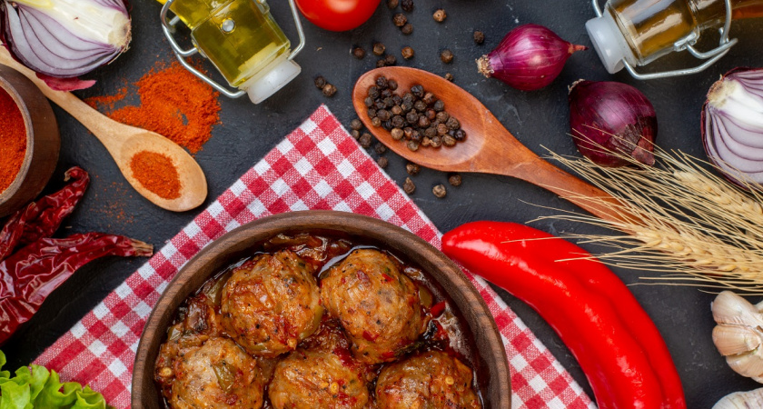 Вкус детства и домашнего уюта: нежнейшие фрикадельки в кабачковой шубке - даже мои капризные дети требуют добавки