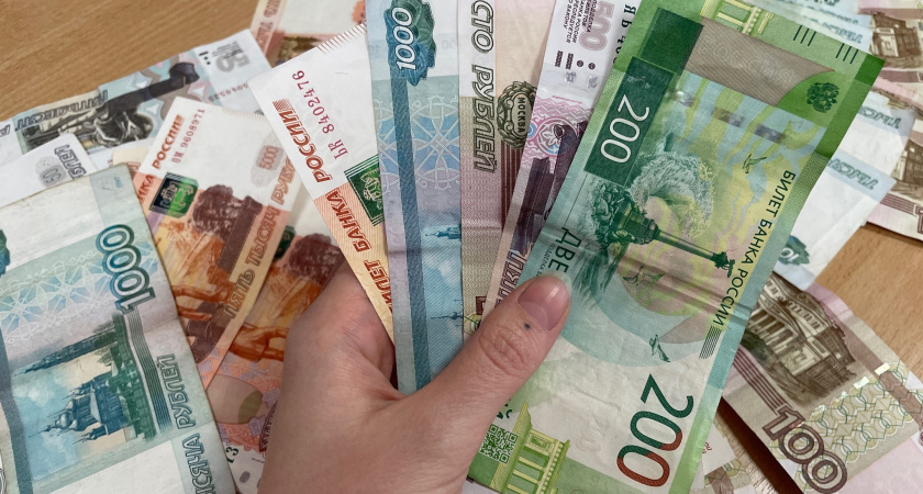 Пенсионерам возвращают по 9 тысяч рублей из-за ошибки СФР - начнут с середины сентября 