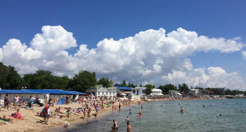 "Дешевле Сочи в два раза": топовый курорт на Черном море для отдыха в бархатный сезон