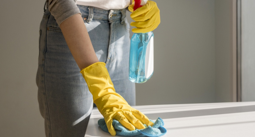 Я подрабатывала уборщицей и узнала 5 хитростей, которые держат в тайне -теперь мой дом сияет за 20 минут