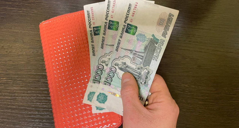 Осенняя индексация на 7,6%: кому из бюджетников повысят оклады с октября 2025 года