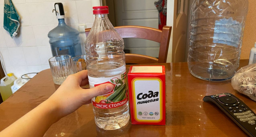 Смешайте соду, уксус и йод: хозяйки прыгают от радости из-за чудо-раствора — теперь пользуются и день, и ночь