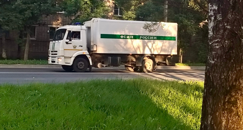 УФСИН по Коми закупает два новых автобуса за счет федерального бюджета