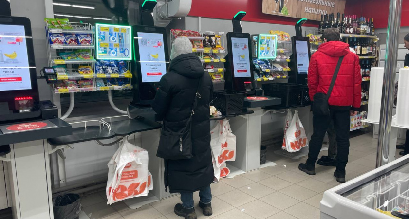 Главная ловушка касс самообслуживания: почему лучше пробить товары у продавца 