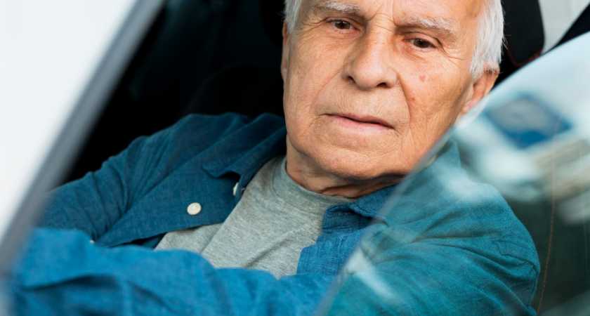 Вождение после 60: новые правила для пожилых водителей — проверка станет более строгой